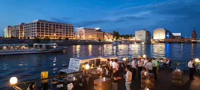 Foto von Fluxbau