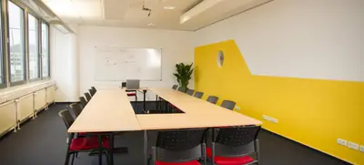 Foto von Creos Campus