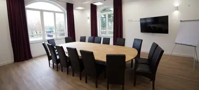 Foto von Konferenzraum in historischem Ambiente