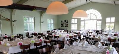 Foto von Tally's Restaurant im Rudersport