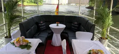 Foto von MS Vera – Exklusives Eventschiff in Berlin für Firmenfeiern & private Events