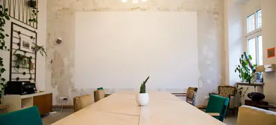 Foto von Happy Pigeons Coliving Berlin - Hauptraum
