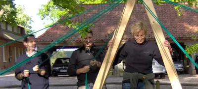 Foto von Outdoor-Teamparcours