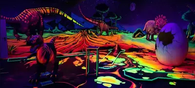 Foto von Schwarzlicht 3D Minigolf in der GlowZone Bielefeld