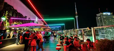 Foto von Sommerfest über den Dächern Berlins