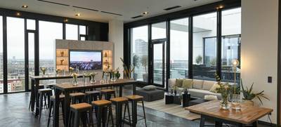 Foto von PLACE TO BE - Forty Four