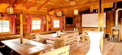 Foto von Tagung in der Almhütte