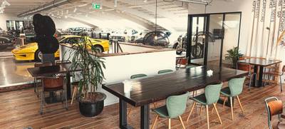 Foto von Vergaderlocatie Omringd door Buitengewone Klassiekers