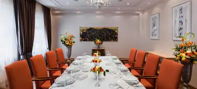 Foto von Bülow Palais Salon Stuttgart