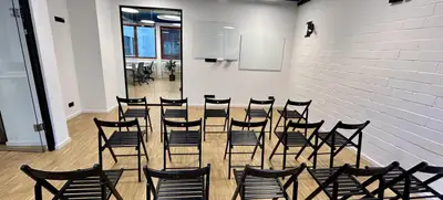 Foto von Meetingraum, 15-25 PAX für Seminare / Workshops / Coachings