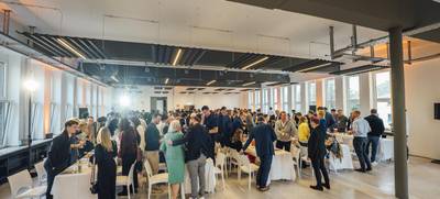 Foto von Stilvolles Event in der Showdown Lounge