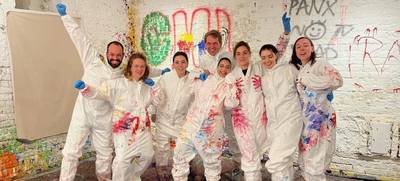 Foto von Action Painting für Unternehmen