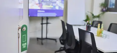 Foto von COCO Coworking & Community Meetingraum