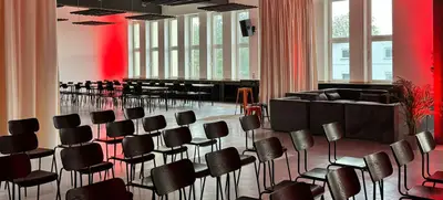 Foto von Weihnachtsfeier in der Showdown Lounge
