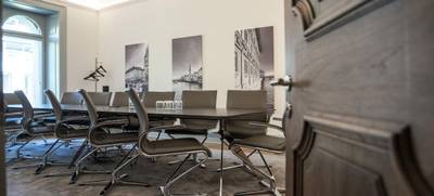 Foto von SATELLITE OFFICE Haus Gryffenberg Bahnhofstraße Konferenzraum „Limmat“