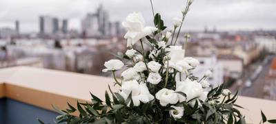 Foto von Hochzeitsarrangement