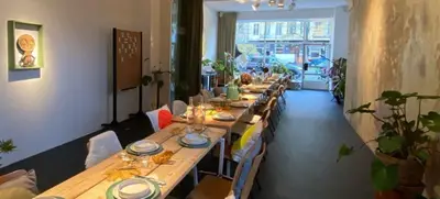 Foto von The Lovers & Leaders Space