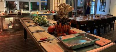 Foto von Teamevent im Loft: Kochevent inkl. Cocktail-Workshop ab 16 Teilnehmern