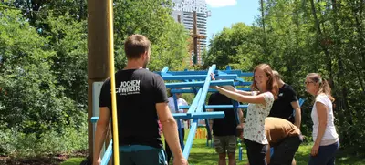 Foto von Teambuilding beim Team Mission Parcours