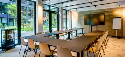 Foto von FLOW LOKSITE Konferenz & Skybar
