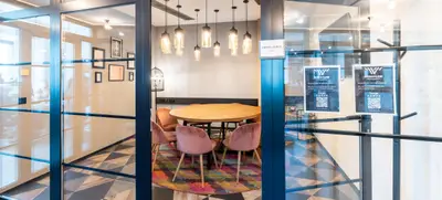 Foto von Workflow CoWorking & Offices - THE CIRCLE LOUNGE