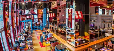 Foto von Schlager Cafe Düsseldorf und Henkel Saal