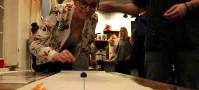 Foto von Weihnachtsfeier mit Action + F&B + Party
