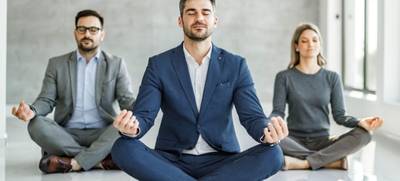 Foto von Gesund im Büro – Yoga, Achtsamkeit & Stressmanagement