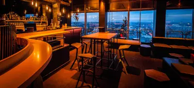 Foto von SOLAR Sky-Restaurant und Bar