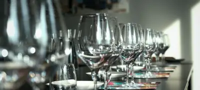Foto von Weintasting + Gameshow: Winetasia® Games - White Edition