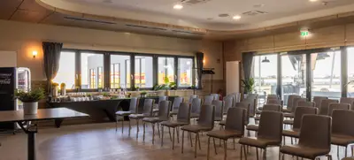 Foto von Topgolf Oberhausen - Meetingraum Jakobi