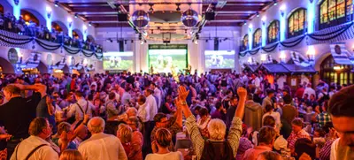 Foto von Party im Löwenbräukeller