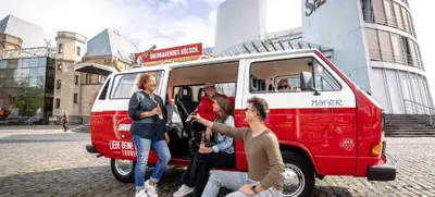 Foto von Stadtrundfahrt / Stadttour im Oldtimer Bulli | Teamevent & Teambuilding (3,5h)