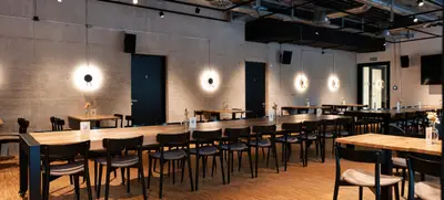 Foto von CONFERENCE & FLYING DINNER