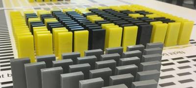 Foto von Domino Challenge