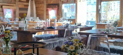 Foto von Geburtstagsfeier in der Schwarzen Heidi Fonduehütte