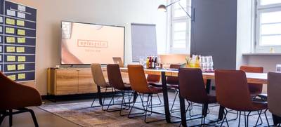 Foto von Spielfeld Digital Hub - Anfield