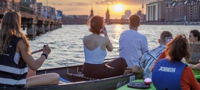 Foto von Sunset Kanutour - Berlin vom Wasser aus im Abendlicht
