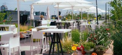 Foto von NICE Restaurant & Rooftop