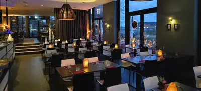 Foto von Weihnachtsfeier im Restaurant