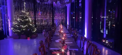 Foto von Weihnachtsfeier in der Eventlocation