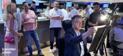 Foto von Schnellzeichner als interaktives Event-Highlight