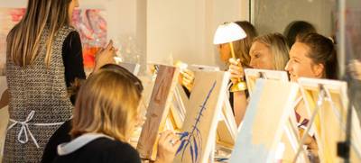 Foto von Sip&Paint: Abstraktes Malen