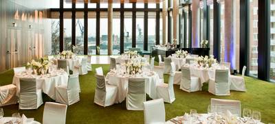 Foto von Empire Riverside Hotel