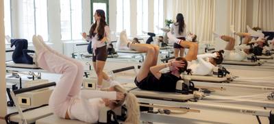Foto von Reformer Pilates Teambuilding