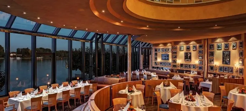 Foto 1 von Brasserie Hilton Mainz