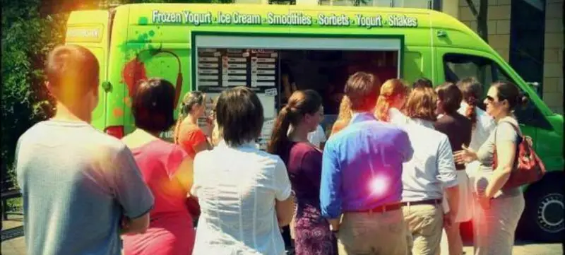Foto 2 von Green Fruits Truck