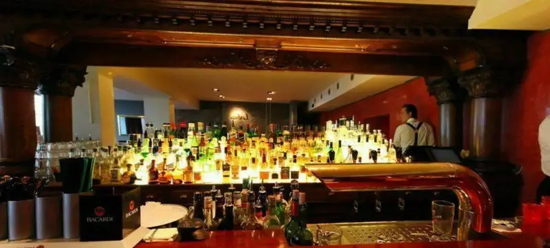 Foto 6 von Lorbass Bar und Lounge