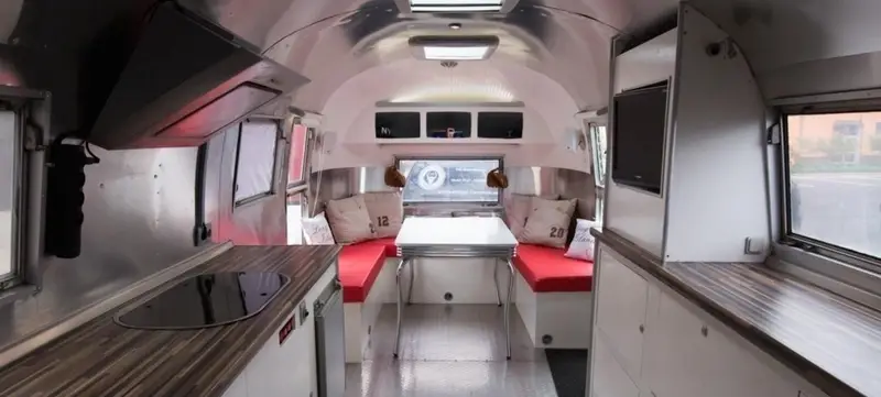 Foto 9 von B-EXPRESS-AIRSTREAM Düsseldorf