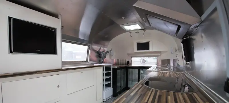 Foto 10 von B-EXPRESS-AIRSTREAM Düsseldorf